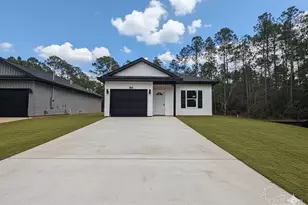 2936 N 14th Ave, Milton, FL 32583 - Photo 1