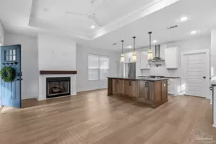 724 N Coyle St, Pensacola, FL 32501 - Photo 1