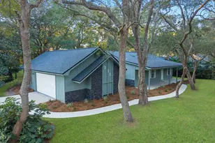 910 Whisperwood Ln, Fort Walton Beach, FL 32547 - Photo 1