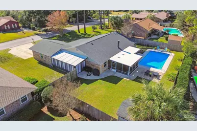 2832 Venetian Garden, Gulf Breeze, FL 32563 - Photo 1