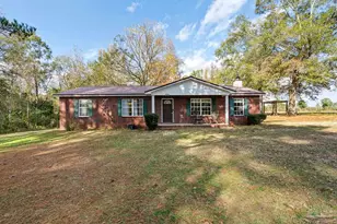 8061 Burley Ln, Century, FL 32535 - Photo 1