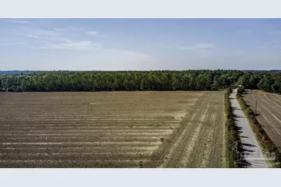 4 Segrest Rd, Pace, FL 32571 - Photo 1