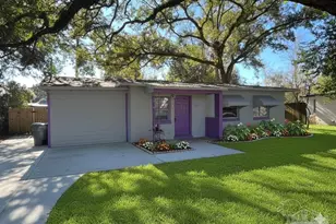 35 Randolph Dr, Pensacola, FL 32506 - Photo 1