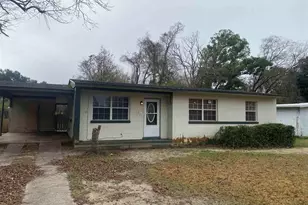 84 S Garfield Dr, Pensacola, FL 32505 - Photo 1