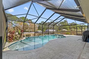 2548 Bluewater Dr, Navarre, FL 32566 - Photo 1