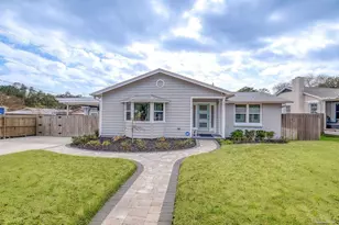 121 SE Gilliland Rd, Pensacola, FL 32507 - Photo 1