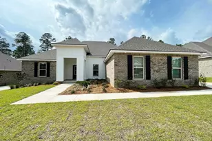 2853 Mountain Laurel Trl, Cantonment, FL 32533 - Photo 1