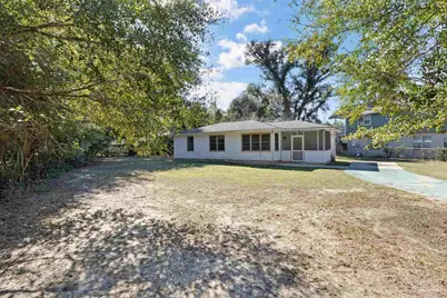 5527 Lynwood Rd, Pensacola, FL 32506 - Photo 1