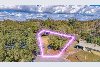 514 S Edgewood Cir, Pensacola, FL 32506 - Photo 1