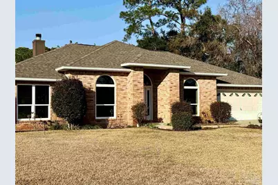 422 Williamsburg Dr, Gulf Breeze, FL 32561 - Photo 1