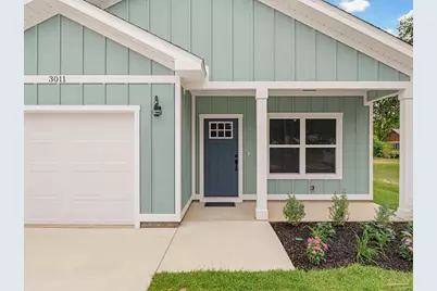 3011 N 15th Ave, Milton, FL 32583 - Photo 1