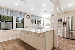 103 Highpoint Dr, Gulf Breeze, FL 32561 - Photo 1