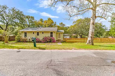 2105 Grundy St, Pensacola, FL 32507 - Photo 1