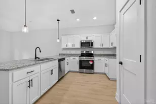 1924 Highland Rdg Ct, Pensacola, FL 32534 - Photo 1