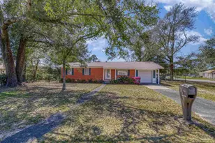 100 Teakwood Cir, Pensacola, FL 32506 - Photo 1