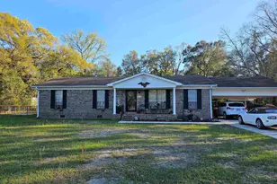 641 E Johnson Ave, Pensacola, FL 32514 - Photo 1