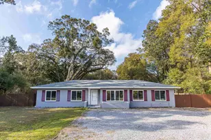 30 Hancock Ln, Pensacola, FL 32503 - Photo 1