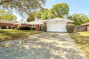 3243 Moss Point Ln, Cantonment, FL 32533 - Photo 1