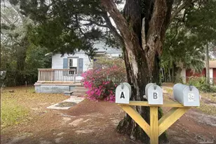 115 N I St, Pensacola, FL 32501 - Photo 1