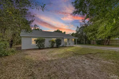 4819 W Jackson St, Pensacola, FL 32506 - Photo 1
