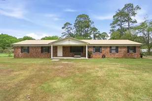 150 Emmons Ln, Pensacola, FL 32506 - Photo 1
