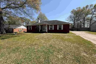 1009 Rachel Cir, Cantonment, FL 32533 - Photo 1
