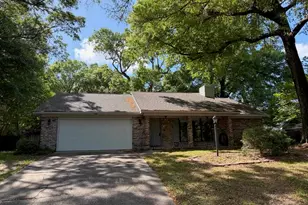 10109 Foxrun Rd, Pensacola, FL 32514 - Photo 1