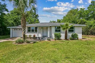 7245 Lockhart St, Pensacola, FL 32526 - Photo 1