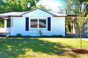 225 Bryant Rd, Pensacola, FL 32507 - Photo 1