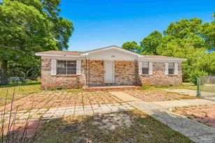 130 Shadow Lawn Ln, Pensacola, FL 32507 - Photo 1