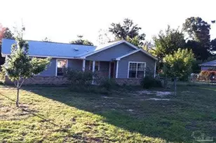 4651 W Bushnell Rd, Milton, FL 32583 - Photo 1