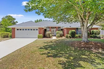 1441 Connemara Cir, Gulf Breeze, FL 32563 - Photo 1