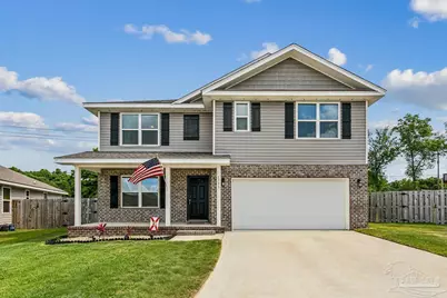 5731 Guinevere Ln, Milton, FL 32583 - Photo 1