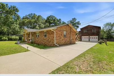4653 Dean Dr, Pace, FL 32571 - Photo 1
