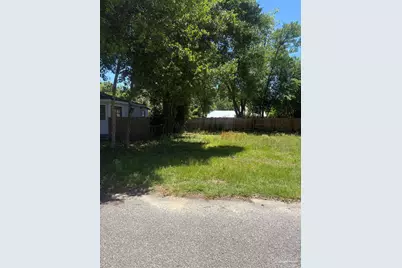 708 N Wentworth St, Pensacola, FL 32505 - Photo 1