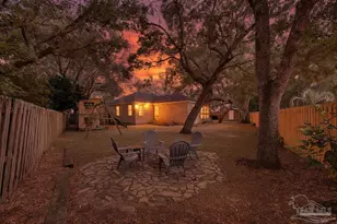 2841 Winners Cir Dr, Navarre, FL 32566 - Photo 1