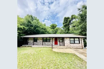 6820 Malvern St, Pensacola, FL 32506 - Photo 1