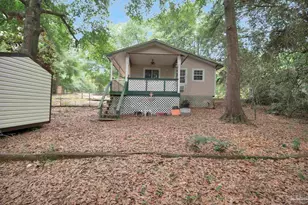 10290 W Lake Rd, Milton, FL 32583 - Photo 1