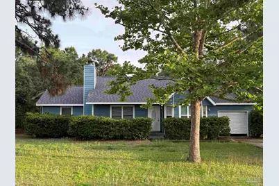 7297 Manatee St, Navarre, FL 32566 - Photo 1