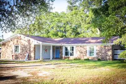 6036 Oakwood Dr, Milton, FL 32570 - Photo 1