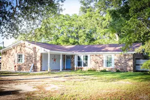 6036 Oakwood Dr, Milton, FL 32570 - Photo 1