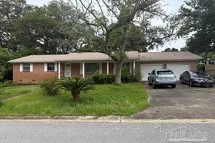 3 Rodgers Pl, Pensacola, FL 32506 - Photo 1
