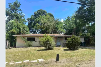 5040 Fairfield Dr, Pensacola, FL 32506 - Photo 1