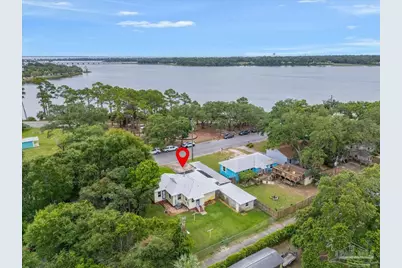 422 Gibbs Rd, Pensacola, FL 32507 - Photo 1