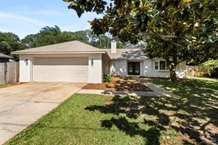 2830 Via Roma Ct, Gulf Breeze, FL 32563 - Photo 1