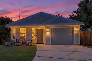 2061 Bright Water Dr, Gulf Breeze, FL 32563 - Photo 1