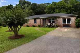 4275 W Avenida De Golf, Pace, FL 32571 - Photo 1