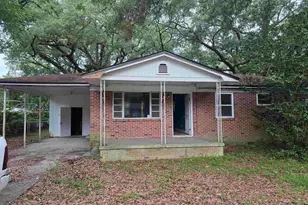5843 Sanders Ave, Pensacola, FL 32504 - Photo 1