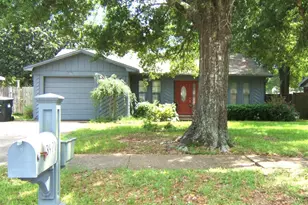 3971 Elmcrest Dr, Pensacola, FL 32504 - Photo 1