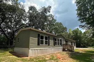5337 Old Oak Rd, Milton, FL 32583 - Photo 1